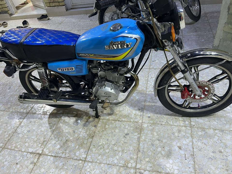 سيفان مديل 2025 سكنر والغراض 23 مكفوله مامفتوحه لاتنقيص ولاتبخير اوراق سكنر كامله كهربائيات شغاله السعر 625 وبيه مجال مكاني الشطره وهذا رقمي ***********
