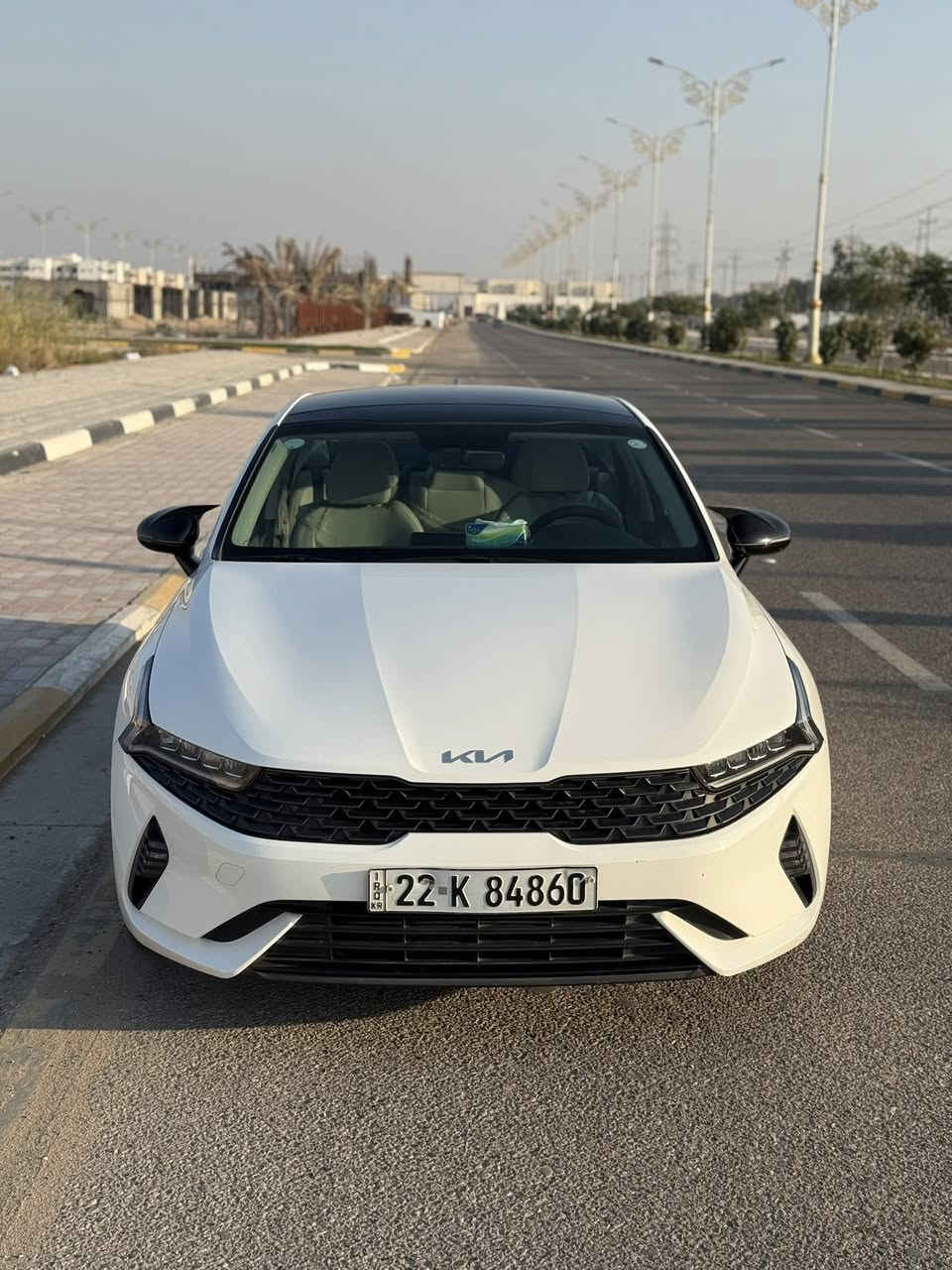 السلام عليكم ورحمة الله وبركاته 
سيارة كيا K5 (خليجي) 
الموديل : 2023  
الرقم : اربيل ( تحويل مباشر ) 
السياره : كفاله عامة وبحالة الوكالة 
العداد : 25.000 km 
محرك : 2000 دوش 
4 عدسات زنون 
فتحة سقف بنوراما 
بصمه + بصمات ابواب 
تشغيل عن بعد
شاشة + ابل كاربلي + كاميره   
اشاير بلمري + المري شفط 
اريل نفيكيشن 
العنوان : كربلاء 
السعر : 212  ورقه وبيه مجال بسيط جدا 
باقي التفاصيل الاتصال ع الرقم او واتساب ماسنجر ما ارد 
***********
