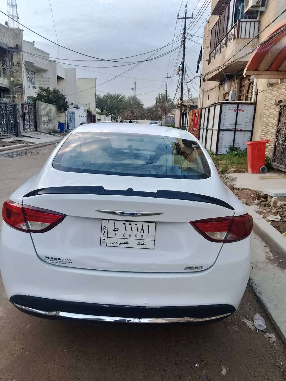 السلام عليكم سي  15
السياره الحمدلله جازه

 نص فول. تشغيل عن بعد سيرفز طافي

صدر جديد اذاين  محرك جديد نص منضومه المي جديده جاهز.رقمه مميز حلو

السنور موجود تحتاج تكعيد دعاميه واقيه عكس السايق معروضة.95وبيه مجال

***********.بغداد
