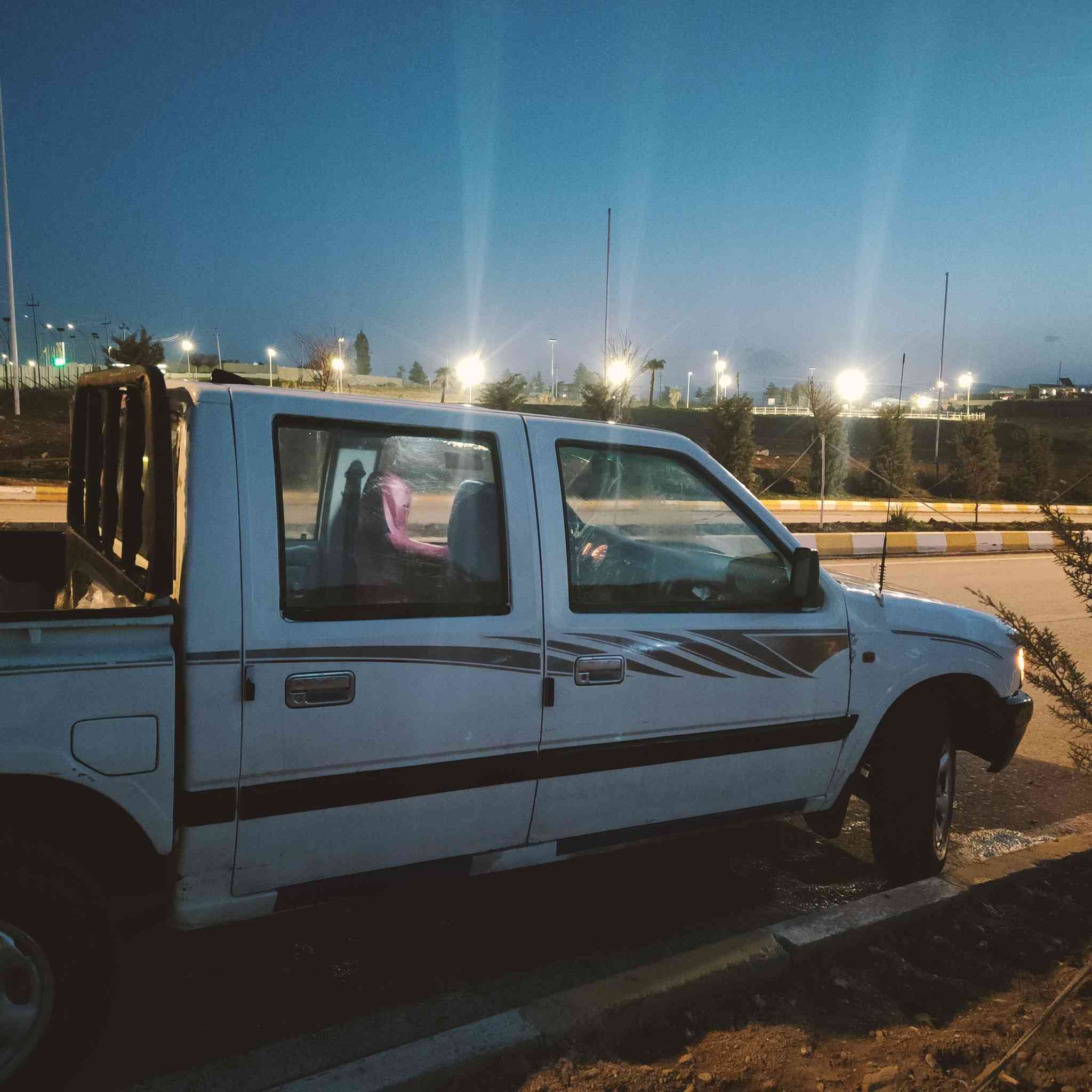 بەناوی خوای گەورە
lsuzu 2001تەبرید
پاور 
رەقم سلێمانی تا2028تازەیە
وەکالەتی بەناوی خۆمۆیە مکینەو گێر بیلاد 
کارەبای بەشرت  
باتری و تایە و بەرگەکوشین 
تازەیە 47تۆزیک معاملە 
***********
