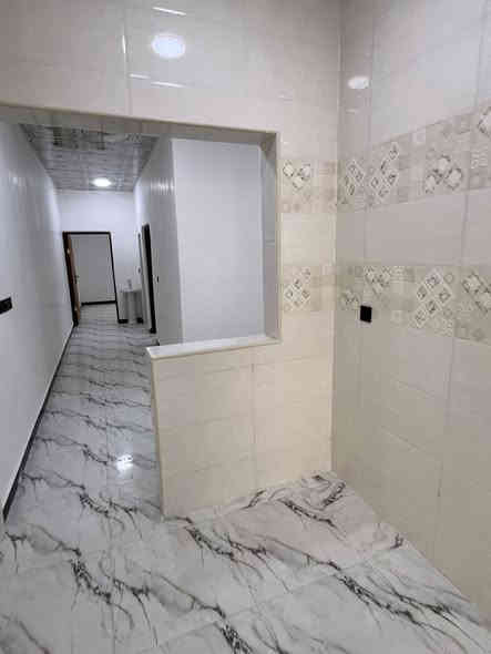 ***********
يا الله سلام عليكم توفرت بيتين السقف سندويج المساحه كل بيت 100متر العنوان الجزيره الفيروزيه يتكون البيت من غرفتين وديوانيه ومطبخ وصحيات داخليه وخارجيه 
سعر 35
