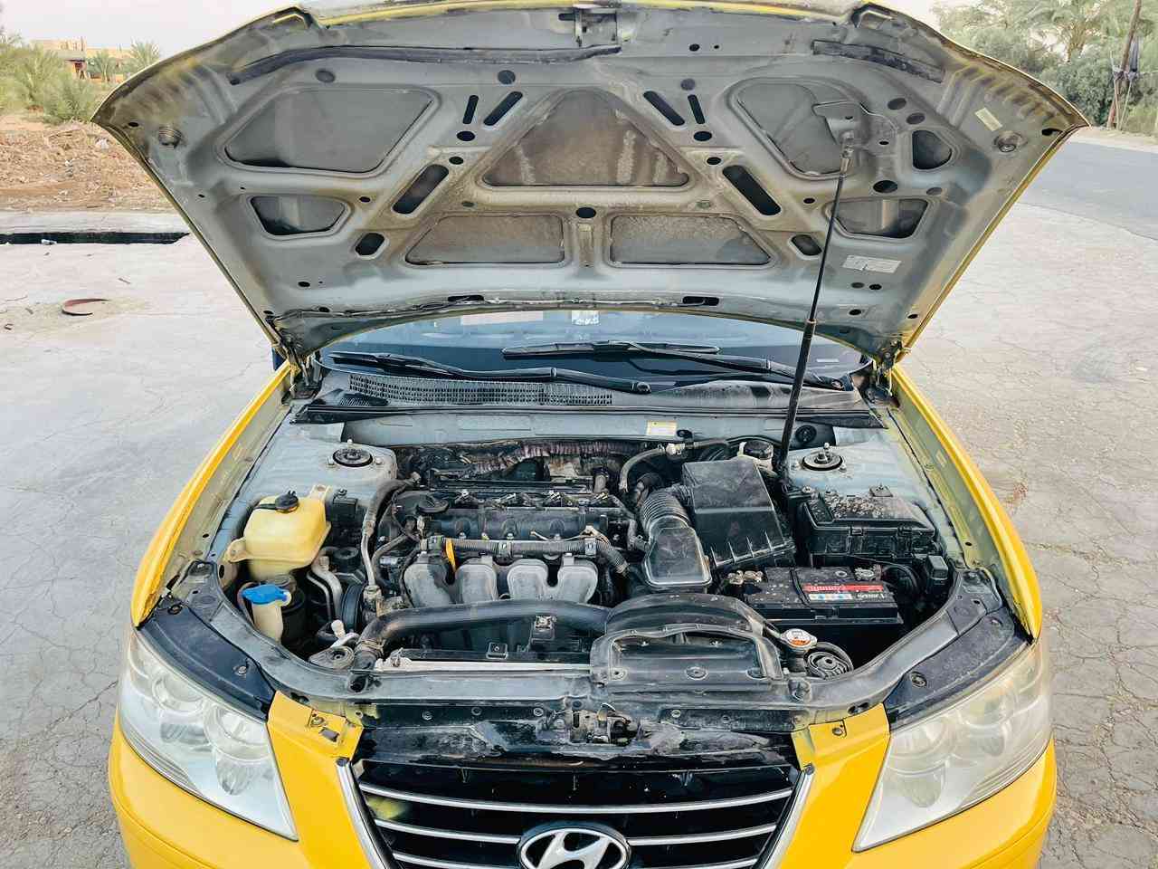 السلام عليكم سوناتا موديل 2009امريكي محرك 2400 سياره خير من الله تخم تاير حداديه جديده واحد على واحد امامي خلفي مصفره هيئة وغرامات رقمه دولي بسمي تحويل ثاني يوم بيه جاملغ الخلفي معدل على البارد وبصفحه جهت العبري ضربه خفيفه المحرك بي تبخير قليل كلش للتواصل ***********رجاأالموشراي لا يتصل يتعب نفسه ويتعبني السعر 105وبيه مجال واني خادم للطيبين
