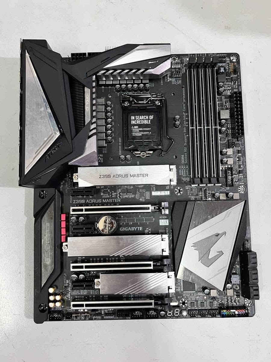 Z390 aorus
. 
I5_9600k

سعر 225 الف شراي يتفضل خاص قطع نظيفة✨✨


**إذا كنت صاحب هذا الإعلان وتريد حذفه لأي سبب، رجاءا أرسل رسالة إلى الدعم الفني**