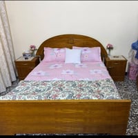 سرير • كومديات • تفصيل
