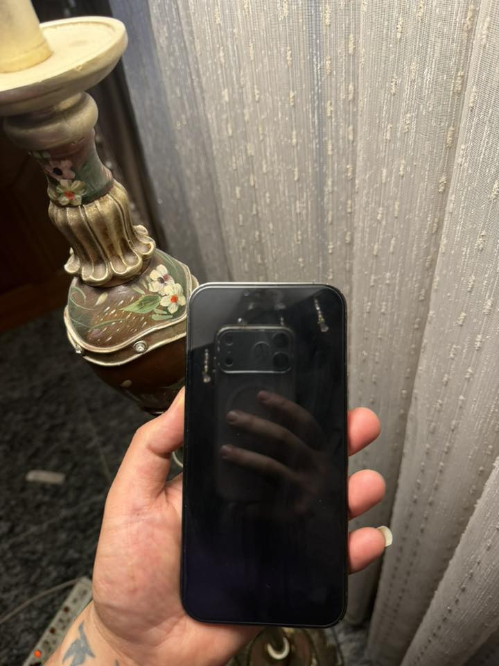 آيـــــIpℏ0nℇـــــفون 13 برو ماكس فتحته تخطي وطفه بسبب العطل بلمعالج المهم اني ابيعه طافي شاشه وبطاريه ٨٢ وشاصي


**إذا كنت صاحب هذا الإعلان وتريد حذفه لأي سبب، رجاءا أرسل رسالة إلى الدعم الفني**