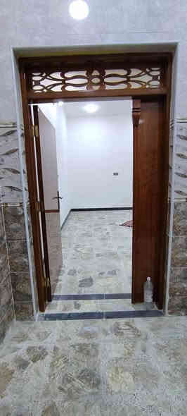 دار معروض  للايجار طابقين
الموقع الرمادي حوز  قرب جامع بر الوالدين
 يتكون من٥غرف نوم صاله  أستقبال مطبخ جبير كلش 
حمامات داخلي وخارجي كراج 
✅ الخدمات كاملةالسعر 700  
💬للأستفسار مراجعه 
       مكتب مصطفئ العلواني للعقارات 
    ***********   📲
🌐الرمادي الشركه مجاور اعداديه فلسطين
