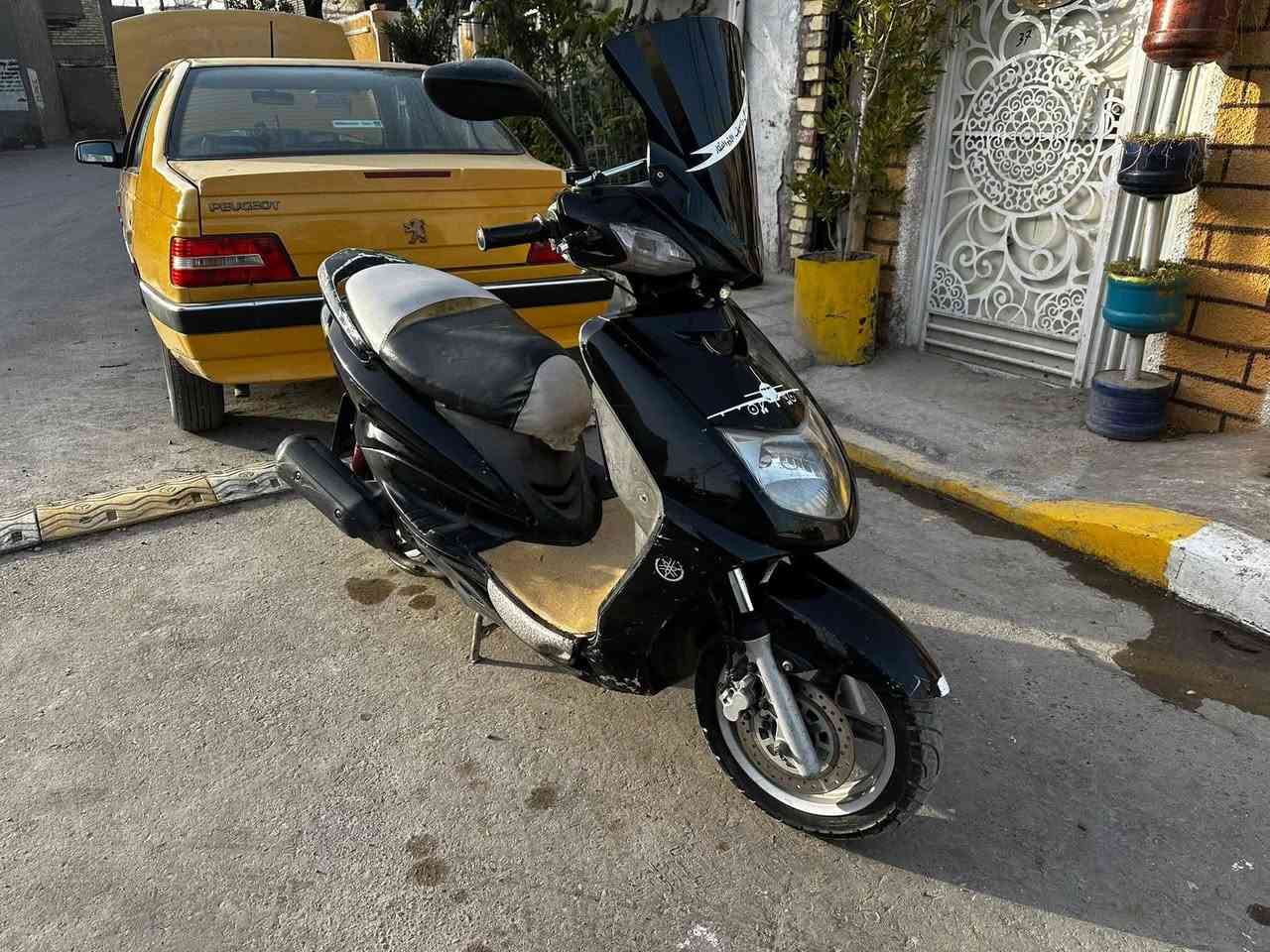 سكنس  140 نثيه 
بغداد الشعب 
سعر 500 
مكينه مجفته 
كهربيئيات 
شغاله. 
دراجه حلوه وسريعه 
ماشاء الله 
***********
