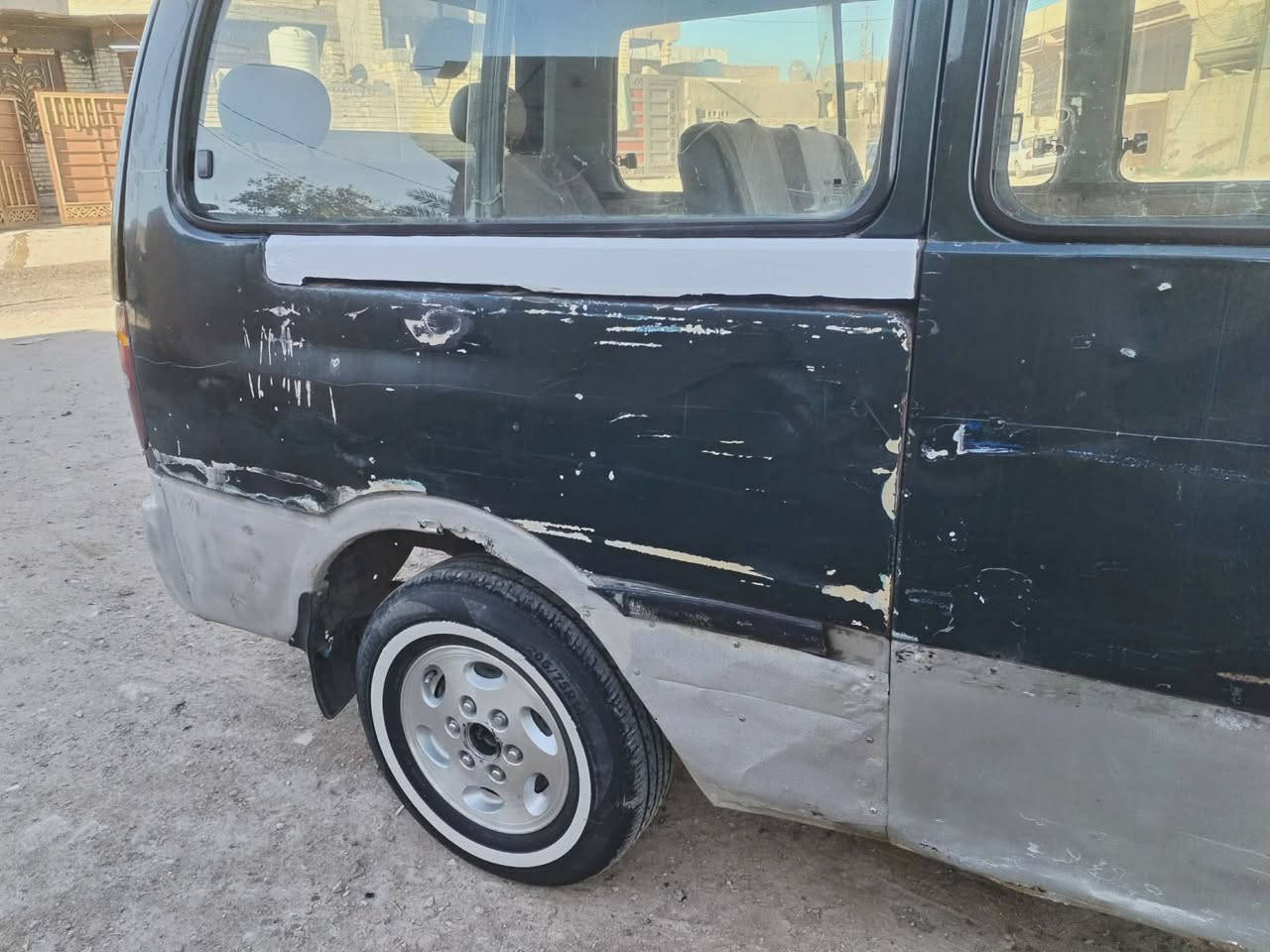 بريجو للبيع موديل ٩٦ كير ومكينه واكسل مكفولات تخم تاير شواصي تعمير هيئه مصفر رقم نكليزي سنويه لل 31 ولباقي شوفت لعين ***********السعر 45وبيهه مجال
