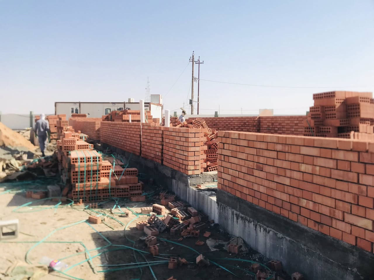 كادر بناء طابوك بلوك درجه اولى تسليم مهندس/***********
