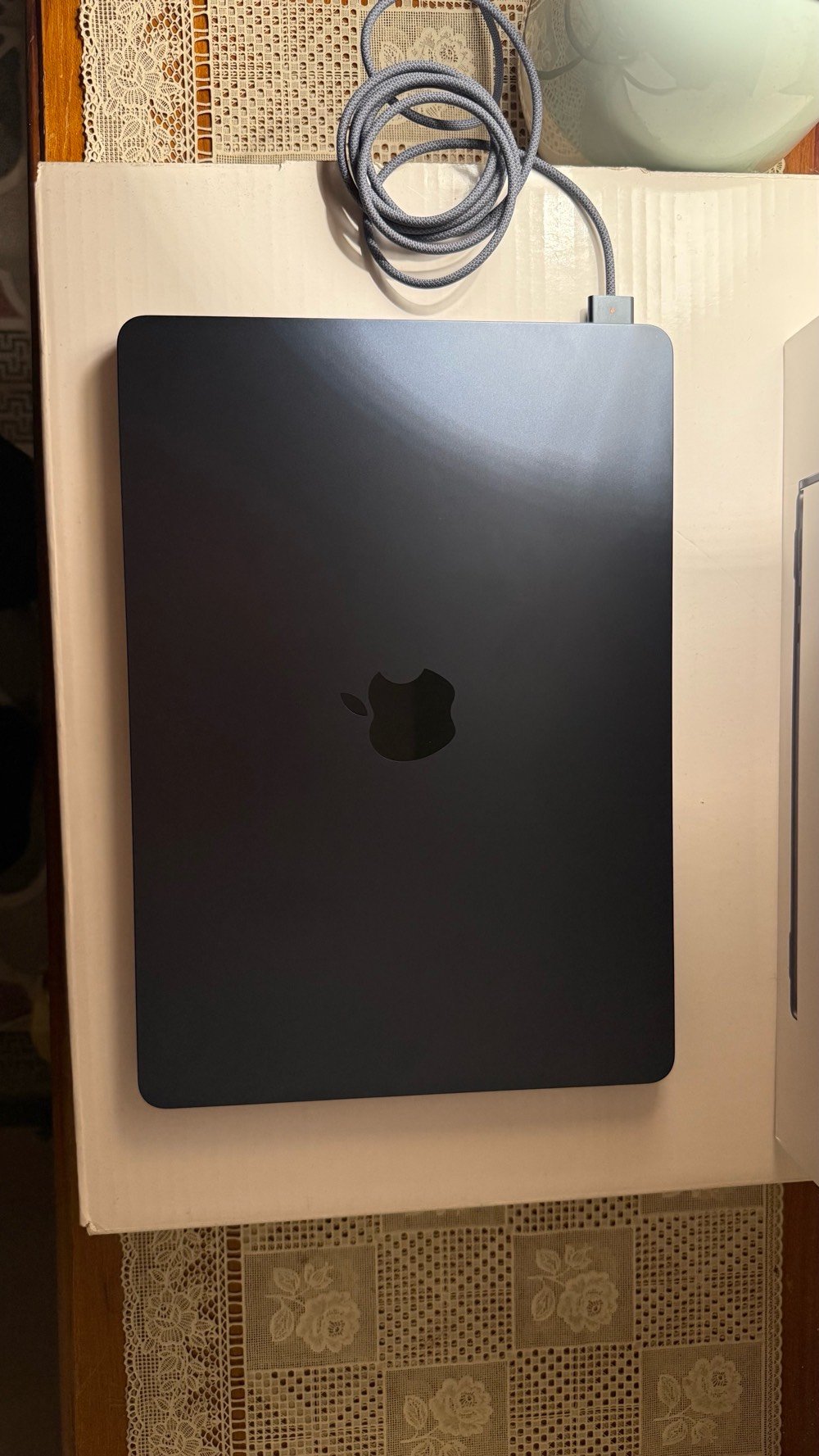 Macbook air M3
256 GB Hard
8 GB Ram
13.3 inch
Battery 98%
Cycle 70 
شرق اوسط كامل ملحقات
السعر على الخاص
او على الواتساب
***********⁩⁩