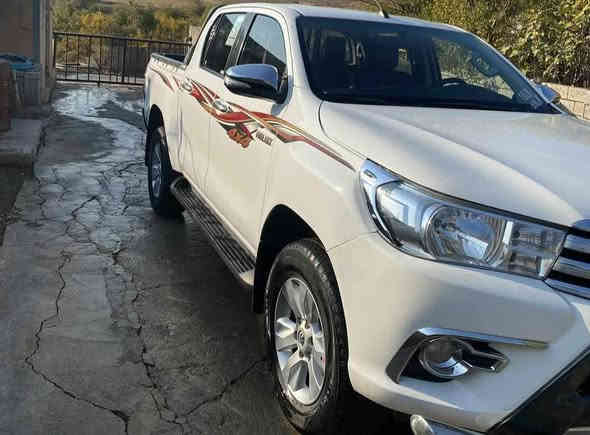 تويوتا هايلوكس دبل 2016 أوتوماتيك 
ماشية 130 ألف 
السنوَي لغاية 2027 
الگير والمكينة بشرط

السعر: اطلبه في التعليقات، وسيصلك مباشرة.

السيارة شبه جديدة، نظيفة جداً، وما بيها أي خلل.

رقم المالك: ***********
