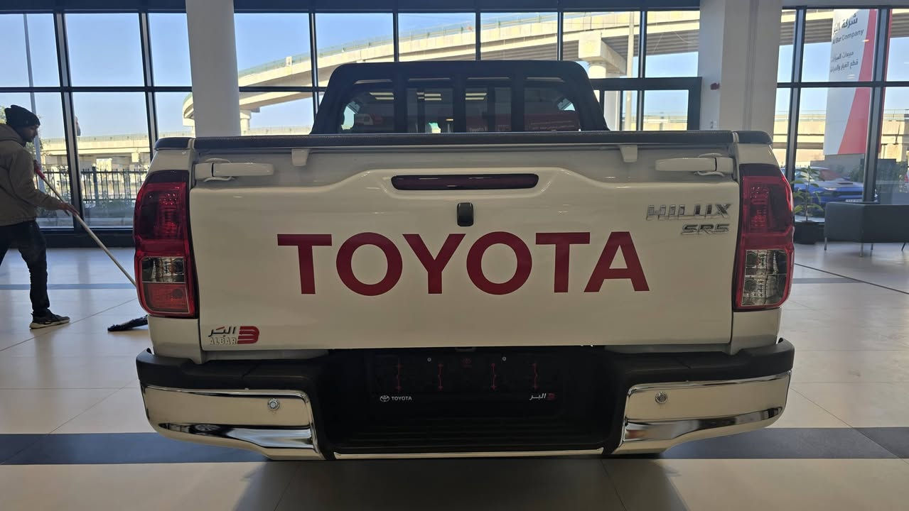 هايلوكس ناصي زيرو وكالة للبيع 
متوفر كير اوتوماتيك و كي عادي
للاستفسار يرجى الاتصال على الرقم: ***********
