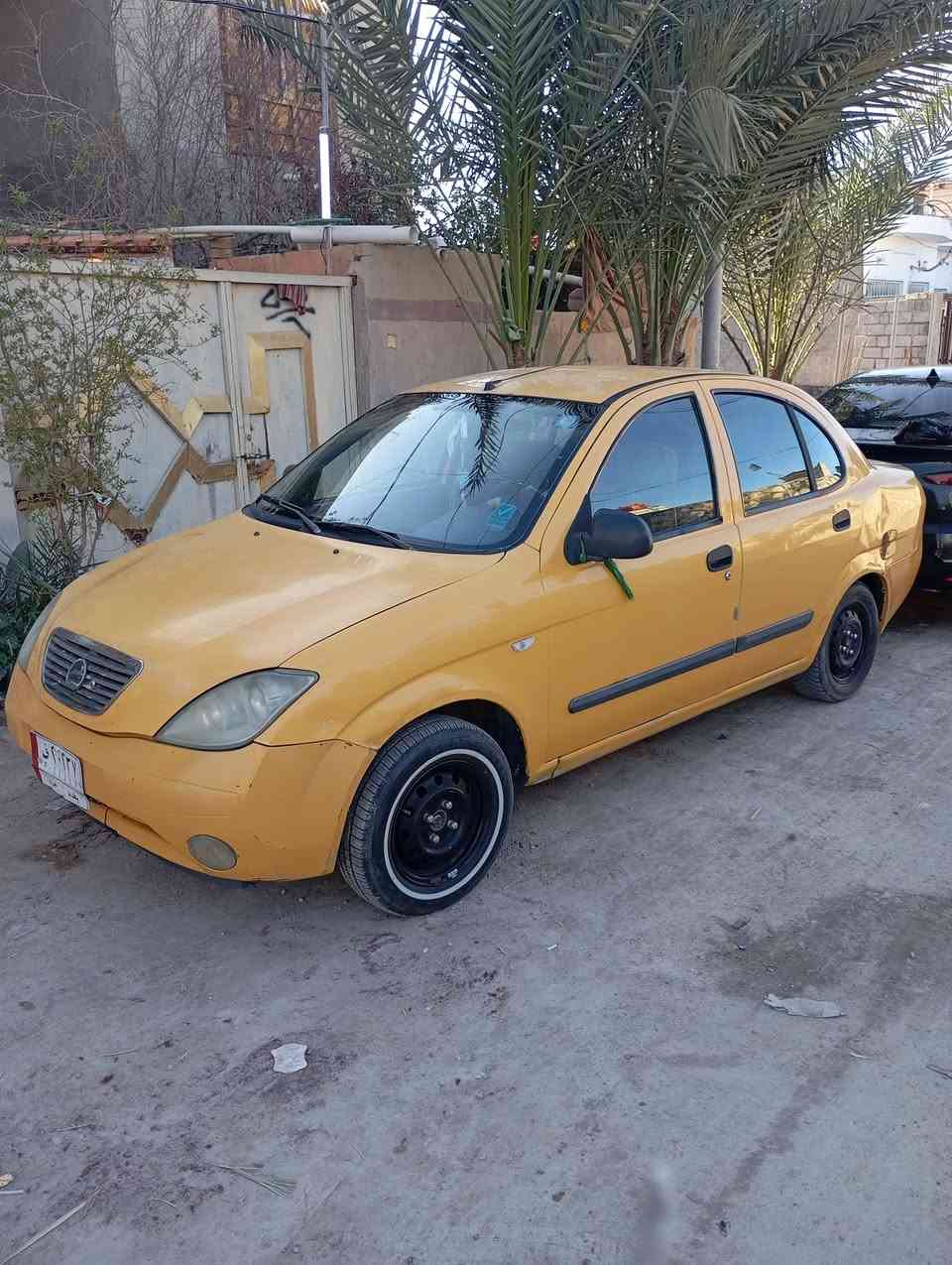 السلام عليكم . طيبه للبيع موديل 2015 تبريد تدفئه .رقم بغداد السياره بلاديه مصفره هيئه وغرامه عارضها ب 37 وبيها مجال قليل مكاني نجف الكوفه للاستفسار الاتصال ***********
