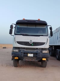 رينو 440 • ٢٠٠٩ • قلاب ٣محاور