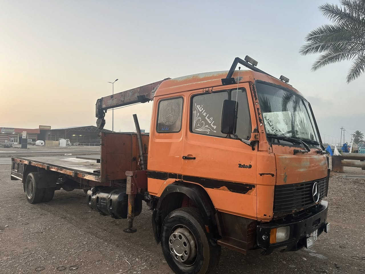 كرين مارسدس البه للبيع موديل 1988 رقم ديالى نكليزي باسمي تحويل مباشر سنويه جديده محرك ٦ سوبر كرين سوبر زت نوعيه المرغوبه ٨ برغي مكفول كله كير شاصي محركً 
سعره ١٤٠ ورقه بي مجال لشراي  مكاني سامره 
*********** 
***********
