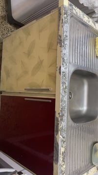 كاونتر للبيع نضيف مابي اي ضرار٣٠٠بي مجال ثلاجه للبيع ١٤قدم ٢٥٠بيه مجال...
