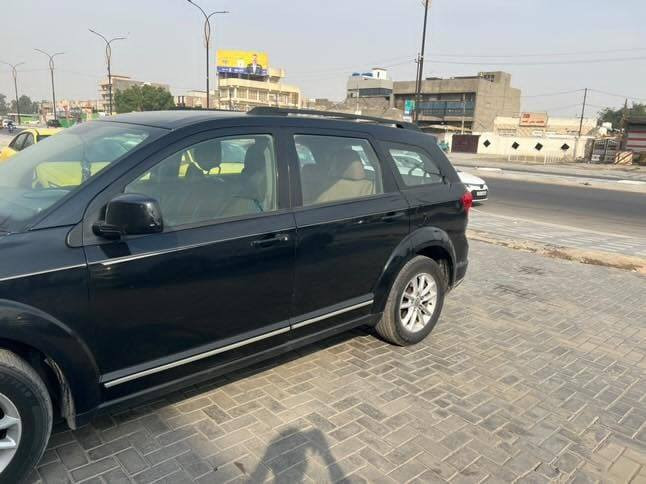 السلام عليكم دوج جورني موديل ٢٠١٤ رقم بغداد مشروع وطني بصمه تشغيل وبصمه ابواب ٦سلندر sxt ٣قطع تبريد كشنات مخمل بيها بنيد مبدل وملاحظات بسيطه راديتر ودهن كير جديد براد دهن جديد باتري جديد والسعر ب ١١٥ $ وبيها مجال العنوان بغداد العبيدي  ***********
