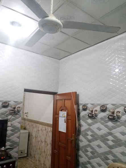 السلام عليكم يا الله عندنا بيت 100 متر للبيع البيع مستعجل نجف كوفه شارع المطار القديم البيت غرفه وصاله  النجف كوفه شارع المطار القديم نقطه داله صيدليه الالفا للبيع مستعجل 20 وبمجال***********☎️📞🤲
