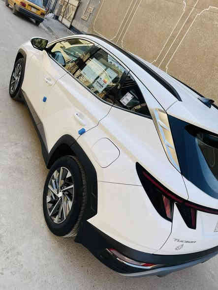 السلام عليكم 
توكسان خليجي(2024)حره ابيض بغداد الدولي مشروع وطني هزه جديده ( باسمي شخصيآ )
مكفوله من الصبغ و التبديل و البارد و الفتح و الحالوب والطخه و الشوائب و التزريف و PDR  
ماشيه(30)حقيقي كامل مواصفات عدا البنوراما سبير عدا كتلوكات برده بصمه ثانيه منازلات 
المحرك و الكير و الكهربائيات و التبريد و الحداديه ممفتوحات وضع الشركه ( دوشمة عامة ) 
بغداد الرصافه /  222  / ***********
