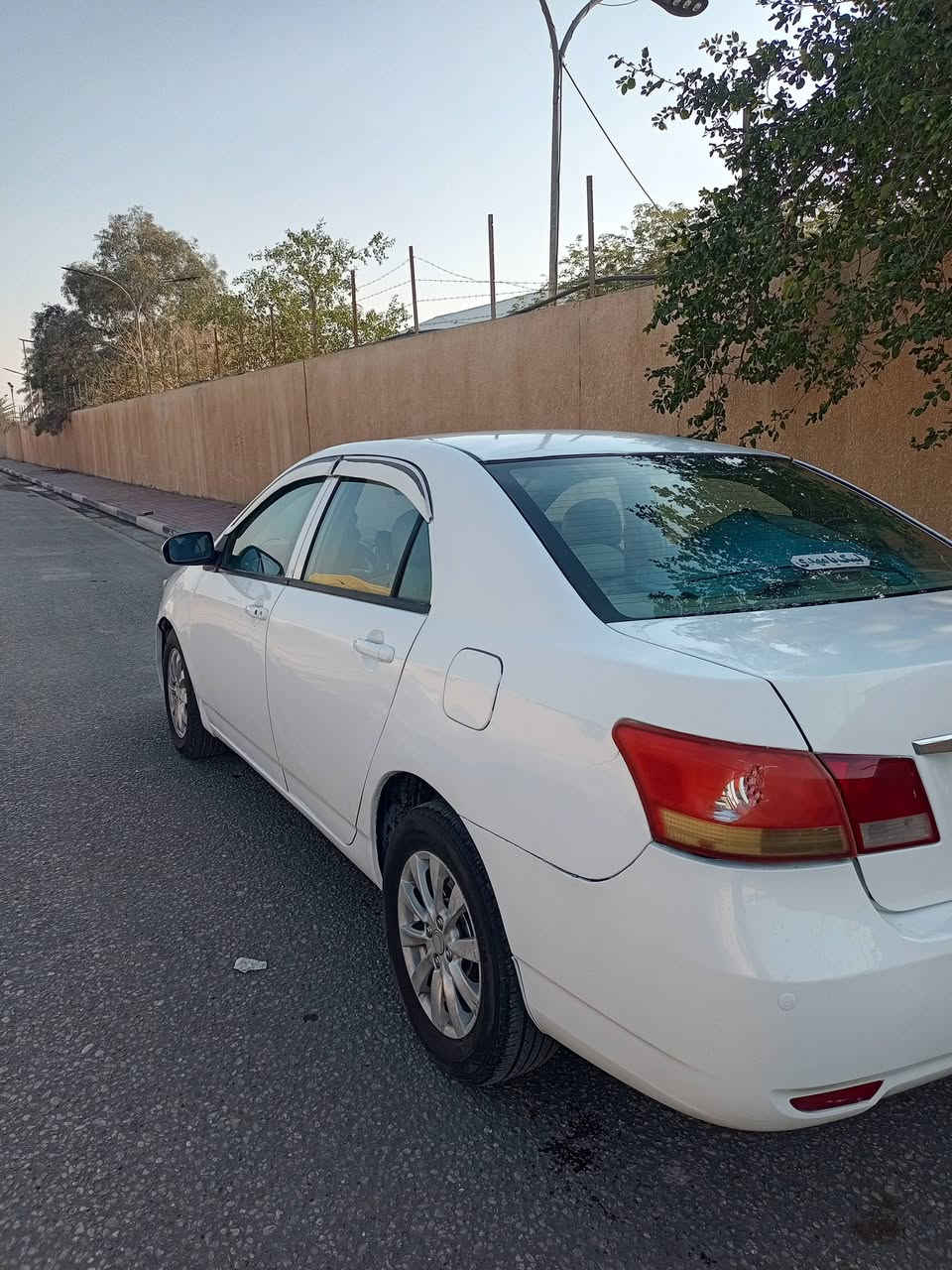 بي وادي موديل 13 رقم بغداد انكليزي بسمي 
امصبوغه اثر جراد مكفوله من ضربه نظيفه بلاديه
مكاني كربلاء السعر 48 وبيها مجال للطيبين 
استفسار اتصل / ***********
