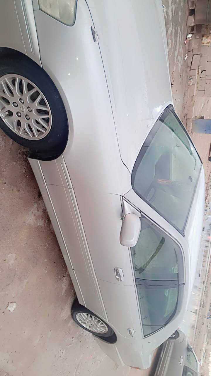 السلام عليكم ورحمة الله وبركاتة سيارة ملكه كصه قمارة فقط وحاليا حجر المرور الجديد  والتفاصيل على هذا الرقم ***********
