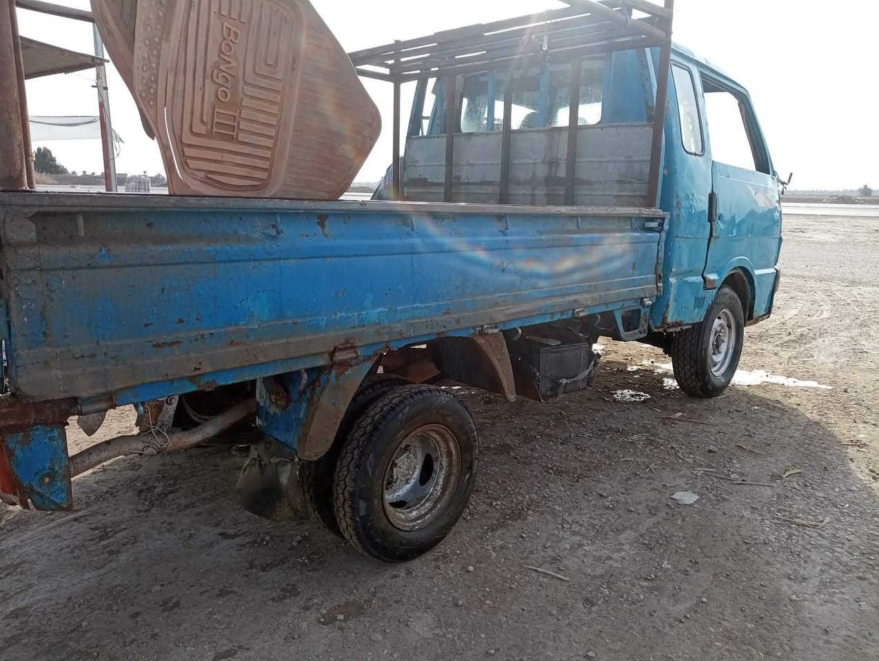 سلام عليكم كيا بنكو مديل 93 مكينه كير حداديه تخم تاير مكفولات مكان السياره بابل  القاسم.  السعر ٣٤ وبيه مجال حك الجيه ***********
