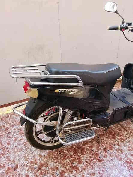 السلام عليكم 
دراجة هارلي الاخوين للبيع 
دراجة زينه ونظيفة وبطاريات نظيفات مكاني التأميم الدواجن سعرها 500 الف وبيها مجال بسيط
للأستفسار
*********** واتساب
***********
