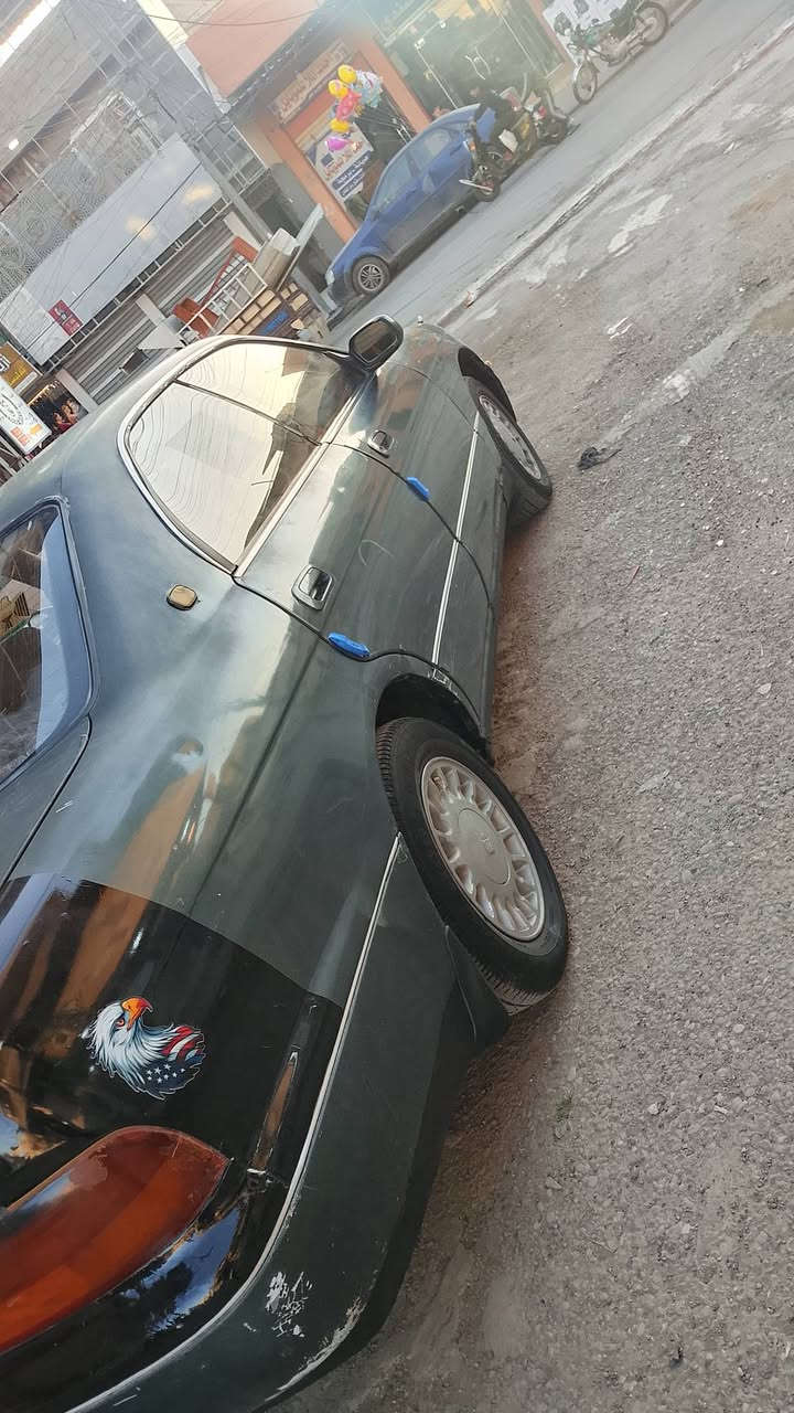 السلام عليكم اخوان عدنه هاي السيارا البيع بطه محرك 3000 كير محرك جديد طخم تايات جداد  جامات كهرب موديل 1992 بيها صبغ مكانات السعر 38 أو بي مجال مكان موصل 🫡 ***********
