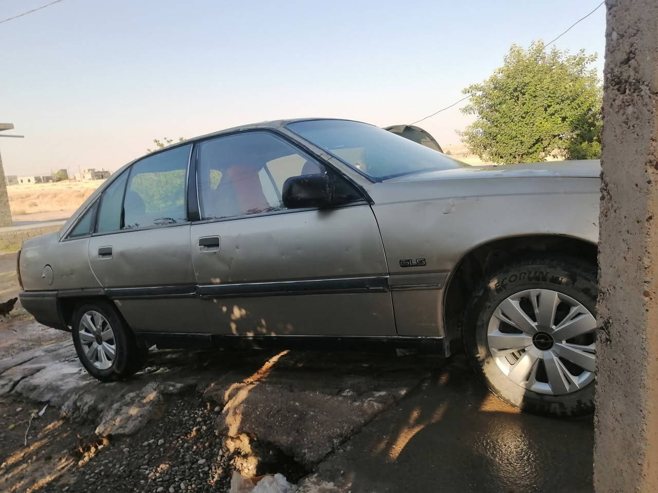 السلام عليكم ورحمة الله وبركاته
سياره  اوبل اوميگة  للبيع نظيفة مال بيت 
بيها وكالة عامة الشرعي موجود 
السعر  10 اوراق


**إذا كنت صاحب هذا الإعلان وتريد حذفه لأي سبب، رجاءا أرسل رسالة إلى الدعم الفني**