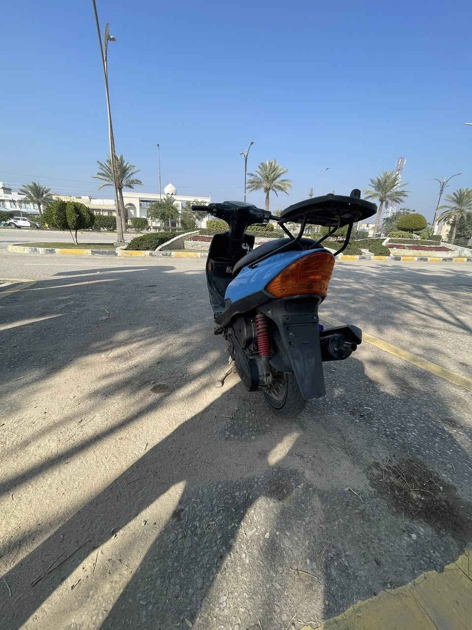 سلام عليكم مرخصت مدير لكروب ماكس عدلة بوشة 55مشيف نهضة فول نضافة كدامكم سعرهة ٦٠٠وبيهة مجال شراي صدك وميتعب مداراتة يمي ويدلل مكاني كربلاء طريق بغداد عامود ٦٠للستفسار رقم لهاتف ***********@
