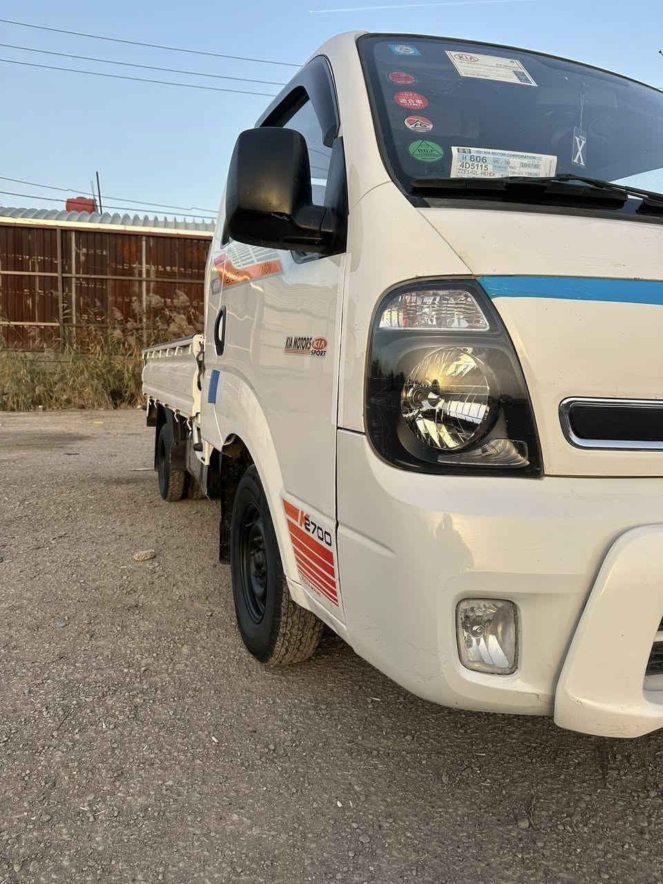 سلام عليكم مديل 2015 ارقام إنكليزي سنويه ال 30 

مكفوله من ضربه وكص مكينه جديده شاصي مكفوله 

صدر جديد تخم تايره كهربيات شغاله تبريد ثلج 

السعر 110 العنوان بغداد كماليه رقم ‭٠٧٧٦ ٠٥٠ ٠٣٧٣‬
