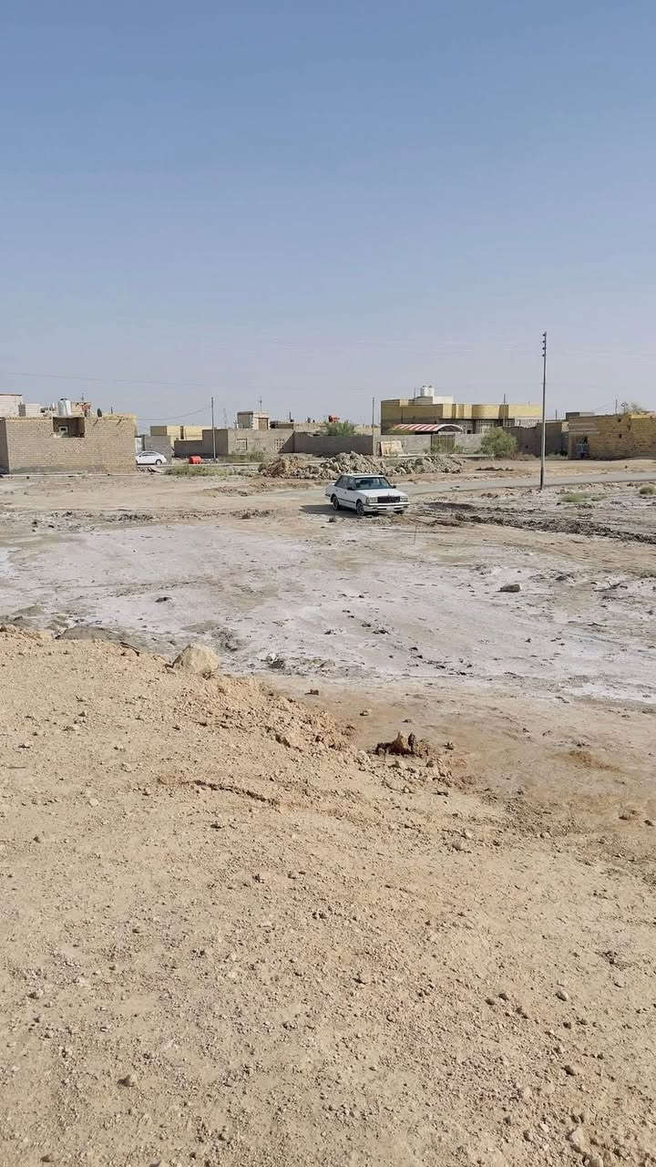 قطعه زراعي للبيع
مساحه 240 متر 

وجه 12 ونزال 20 

حي جوادين شارع لامام الصادق 

مسافه عن تبليط نازل 30 متر 

مدفونه ومحدوله مرتين 

السعر جدا مناسب 10 ونص وبيه مجال للشراي 

لاستفسار والتواصل خاص او على الارقام لتاليه

ابو امير  :  ***********

منتظر حازم :  ***********

نستقبل كافه العروض الطابو والزراعي بيع وشراء في جميع مناطق سوك الشيوخ في مكتب الأمير للعقار  حي الجوادين قرب الصيدليه مباشرتا
