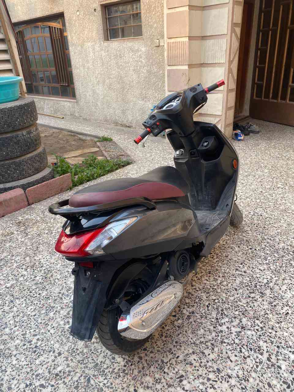 دراجه كزاز البيع السعر ٧٠٠ الف وبيها مجال العنوان الامين الثانيه كلها شغاله ***********
