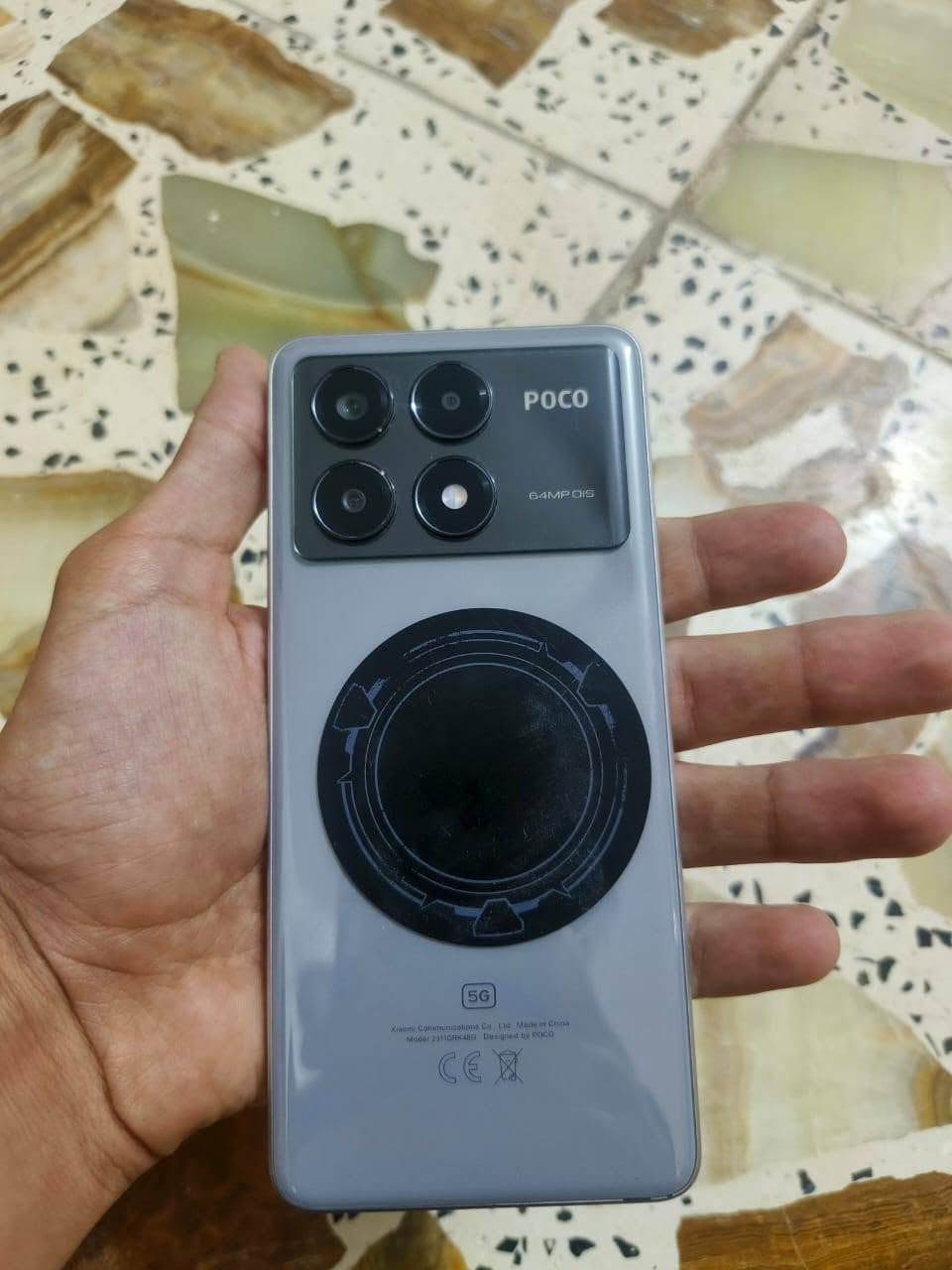 سلام عليكم 
بوكو X6 برو ذاكرة 512 للبيع 
جهاز جدا نضيف ما مفتوح 
غني عن التعريف ببجي 120 فريم سلس 
ويا فريز من ماركة دركسون الفريز ثلج ثلج امانت الله رهيب كلش اب 3دقايق يسوي الجهاز فريزز
السعر هوه ولفريز 250 بدون الفريز 220 الف
مكاني بغداد 
للاتصال واتساب ***********
