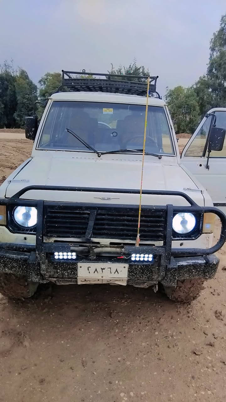 سلام عليكم سياره كالوبر للبيع رقمه اربيل مكفولة كفاله عامه عده البنيد بي صبغ جماليه موديل 1991 العنوان واسط عزيزيه سعر 50 وهذا رقمي لتواصل ***********
