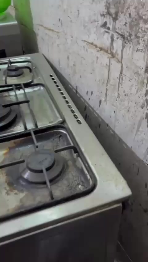 سلام عليكم ورشه صيانه تصليح انواع الطباخات موقعي او بل محل العنوان طارميه شارع الضباط ***********
