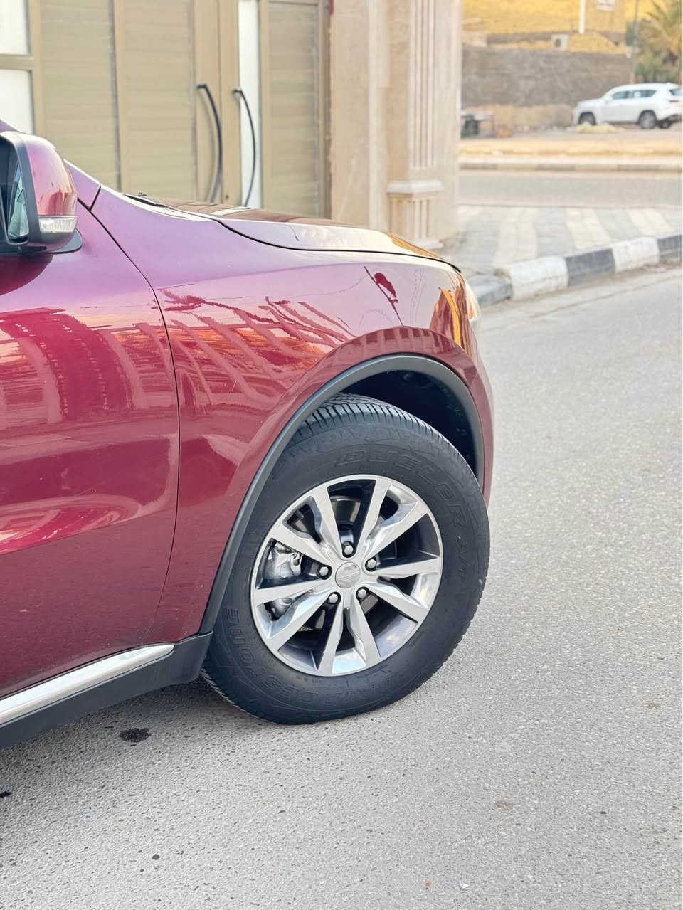 سلام عليكم ورحمة الله وبركاته 
دوج دورنكو مديل 2016 رقم بغداد حره مشروع وطني جاهز التحويل  وارد أمريكي  الحادث بنيد اصلي  وجاملغ مبدل  نفس لون  والباب سدر مبدل اصلي باقي مكفول  شرط الفحص كواتم فانات بلاد سياره كلشي عل وضع شركه سدر امامي خلفي جديد تبريد تخم تاير كله جديد  مكينه كبس شركه كير جاهزه عل اخير محرك 3600 مًوصفات LIMITED فول ما عدا الفتحه كشن كهربائي + جلد جنطه كهربائيه بصمه أبواب بصمه تشغيل  ويل كب كروم حساسات رادرات أشاره بمري 7 راكب 3 قطع تبريد شاشه تاب خلفي كامره دواره  تشغيل عن بعد سياره موصفات كلش حلوه سعر 174  اتصال *********** مكان سياره مركز الناصريه حي الحكيم قرب مركز شرطه الفداء ناصرية, ذي قار
