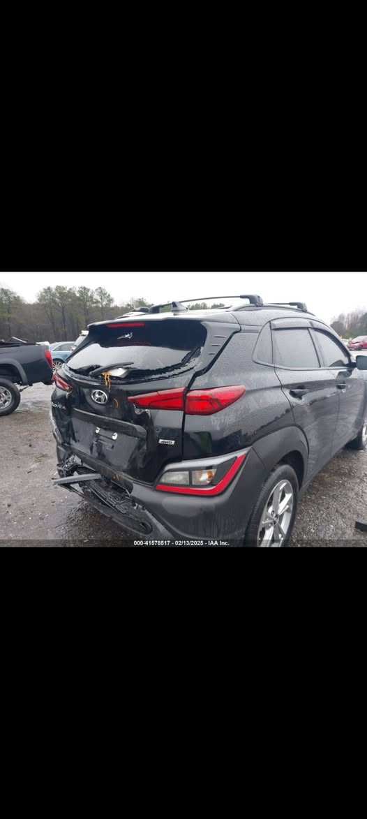 السلام عليكم كونه ٢٠٢٣ للبيع على ضرره . موجوده باليوسفيه.  بدون ايرباك . فول موصفات  . محرك ٢٠٠٠ . سعر ١١٠ . رقم تلفون ***********
