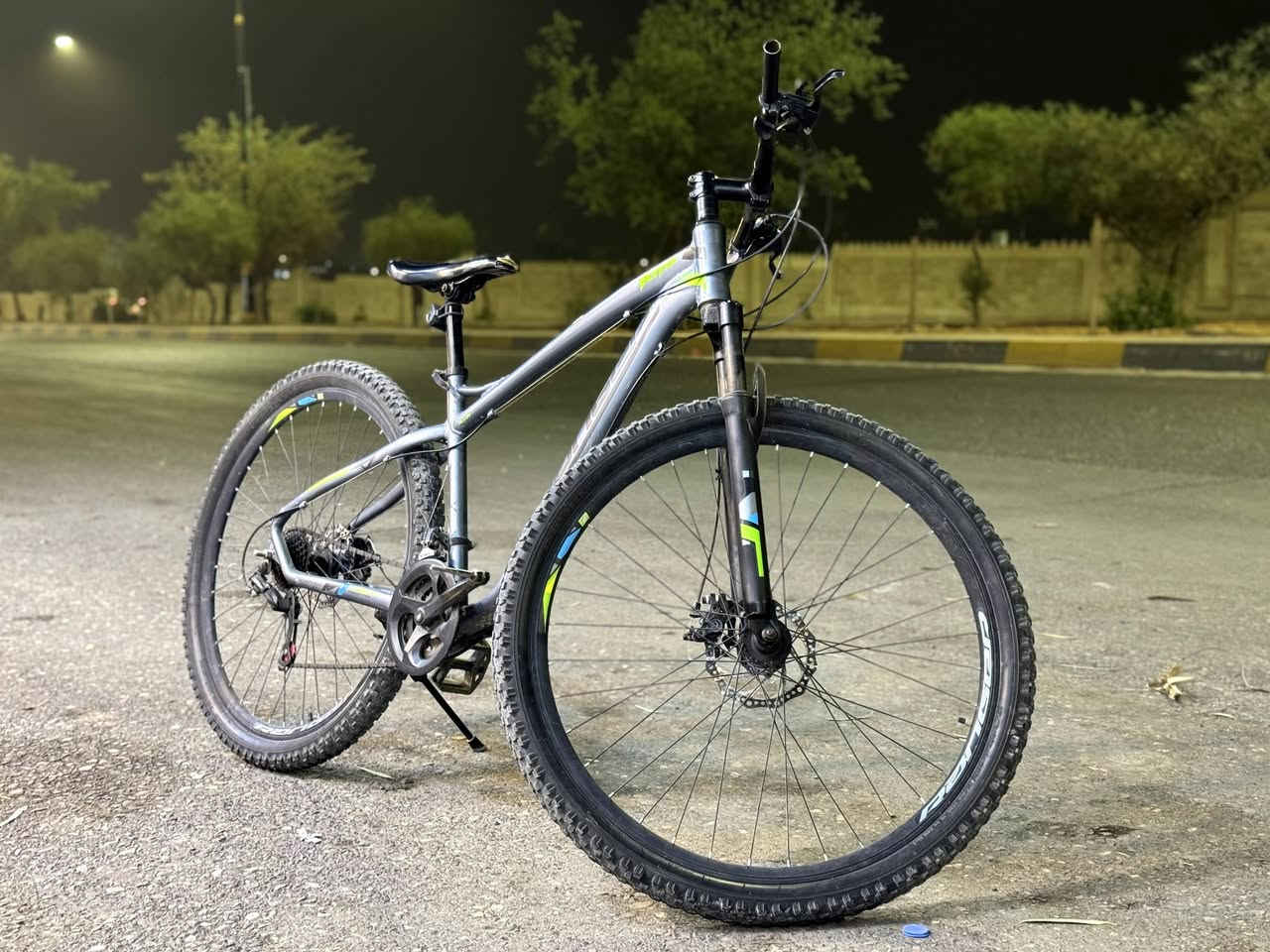للبيع ماركه Ranger
دراجه جبليه MTB
مقاس العجلات29 بوصه 
معدن المنيوم شرط 
نظام البريك دسك قمچه
گير فقاص 7/3
التواصل خاص


**إذا كنت صاحب هذا الإعلان وتريد حذفه لأي سبب، رجاءا أرسل رسالة إلى الدعم الفني**