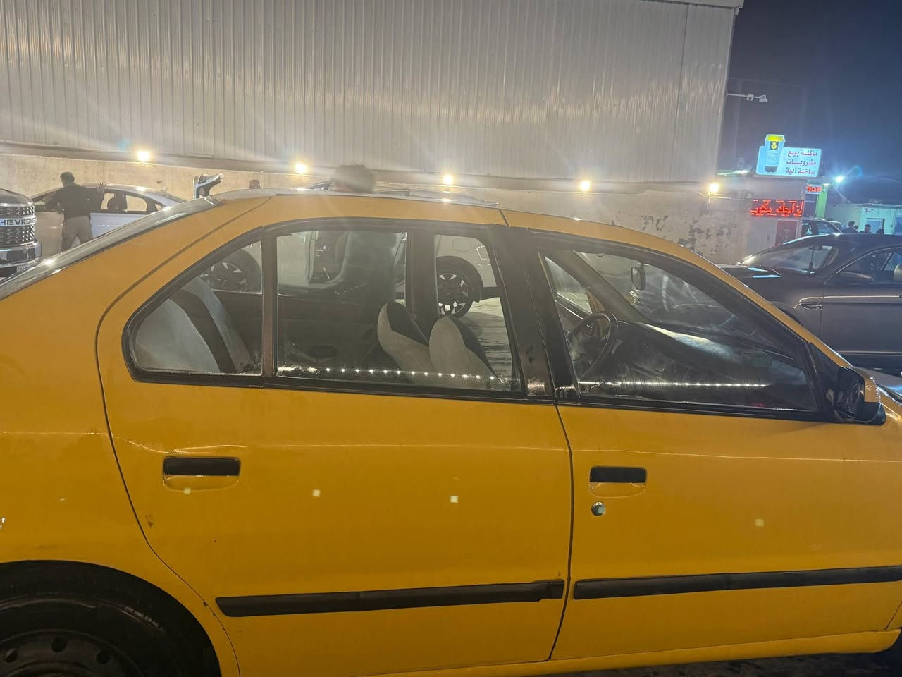 سلام عليكم، سمند للبيع جاهزة  رقم بغداد بأسمي سنوية لـ 2030 مصفرة هيئة وغرامات تفاصيل خاص. 
السعر 32 وبيها مجال


**إذا كنت صاحب هذا الإعلان وتريد حذفه لأي سبب، رجاءا أرسل رسالة إلى الدعم الفني**