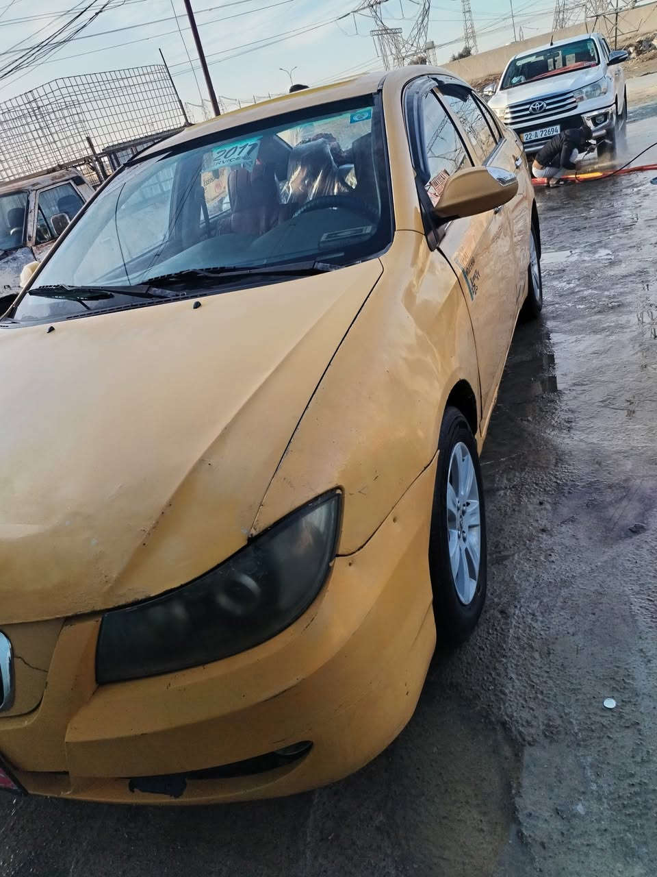 ليفان 620 جير ومكينه شرط طقم تاير جديد وكربون بنزين الشرعي بالموصل بالايمن الزنجيليم رقم صدامي وهزه جديده والباقي قدام العين كهربائيات كله شغاله ماكينه كورولا بغداد عنوان السياره موصل الايمن حي التنك موديل 2011 السعر 35 وبيها مجال سياره جاهز***********
