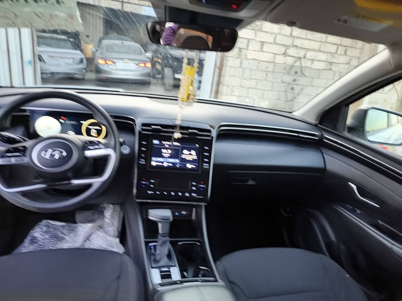 توسان موديل 24 كتاب شهداء للبيع رقم ابو اسامينا الاستفسار على هذا الرقم(***********)
