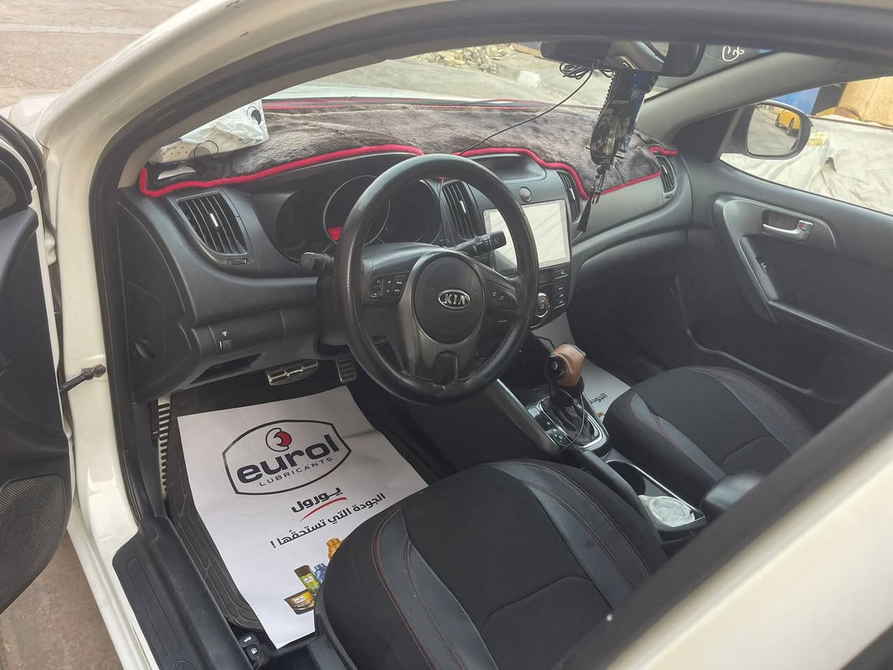 اقره المنشور وشوف السونار 
للبيع سيراتو خليجي ٢٠١١ 
ماشية 293 الف حقيقي مكفولة من الصبغ والتبديل وتاخذها سونار شرط 
محرك 1600 دكشن عالي 
تحكمات ستيرن
شفتات 
شاشه 
كامره خلفيه
حساسات خلفية
داش كام تسجيل داخل السياره وامام السياره 
مري شفط 
اشاير بالمري 
لون ابيض اربيل
تحويل ب اسمك حاضرين السياره 
ب اسم عربي ابن خالتي 
مكاني بغداد الكرخ حي الجهاد
*********** رقمي  
السياره جاهزة تبريد تدفئة شغال 100/100 
دوشمة جديدة تخم تاير حجم ١٦ جديد وويل رياضي جديد 
كير 6 نمر عادي واوتوماتيك رياضي
سعرها 103 $
