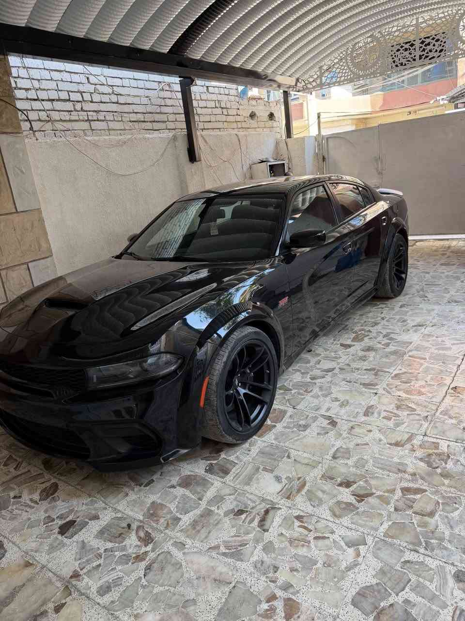 جارجر ساكت باك 6400 وات بدي اصل كمرك مدفوع بدون رقم السيارة رقم ***********
