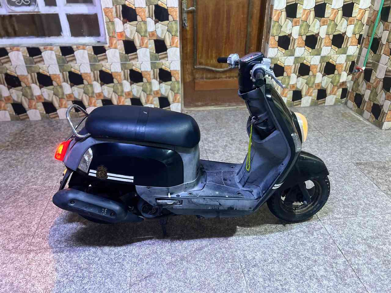 للبيع بوليس كفاله عامه ما مفتوحه ختم واحد ويه الكفرات 
سلف هندر لابت هورن اشاير كله شغال السعر 900 وبيه مجال كلش قليل مكان البصره المعقل ***********
