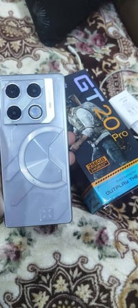 GT 20 برو • ما انفتح • غراضه كامله