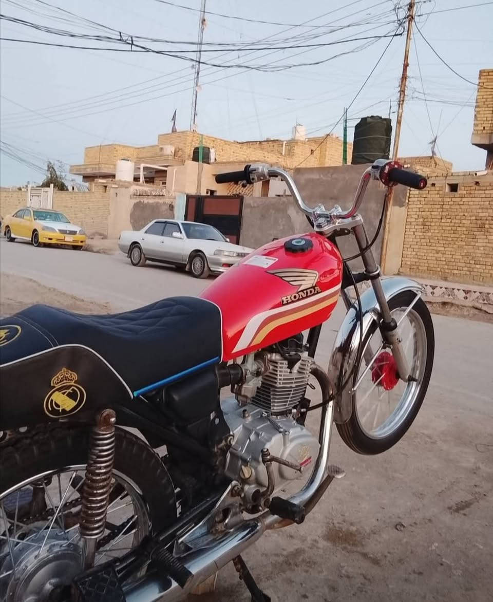 اخوان دراجه للبيع كلك ب 450 وخيرا من الله***********
