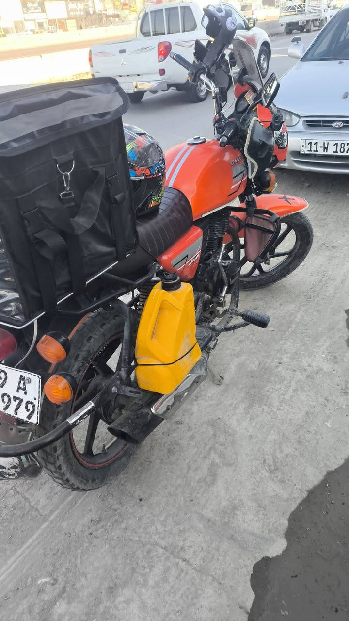 دراجه دايون 22مرقمه واسط مشروع وطني احولك بل رستميه سعر مليون وثمانمائة 1800.000خابر عل رقم ***********بيهه مجال  بسيط
