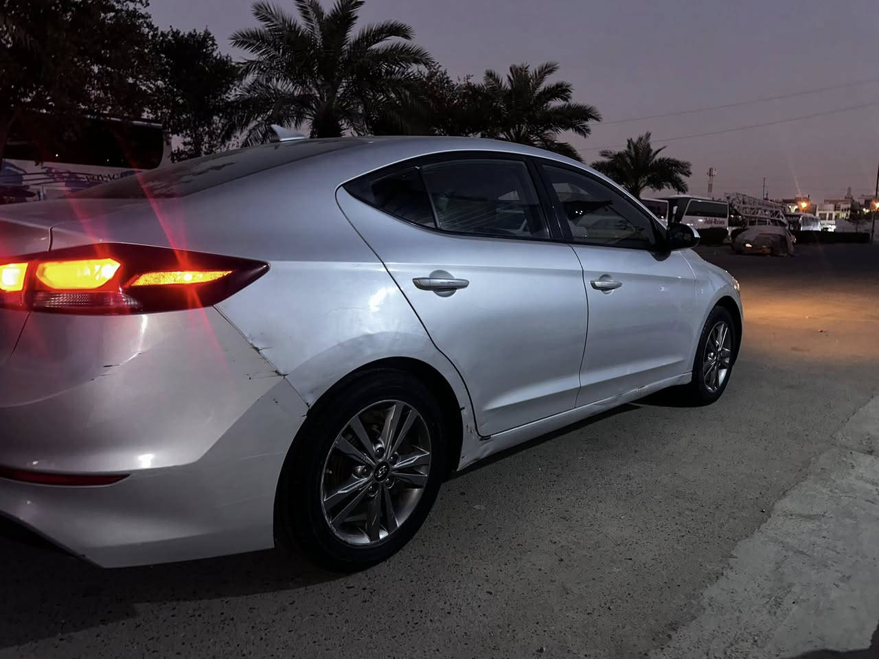 السلام عليكم الانترا ٢٠١٧ وارد أمريكي بيه صبغ بنيد وقماره مكان رقم مال قبق جنطه بنيد طاير ع كصه قماره صبغ مرشوشه كلير قماره بدون دواخل سياره ليبل واحد كفاله من تبديل من شواصي من لغد كفاله عامه كير مكينه صدر تبريد تخم تاير كفاله سيارة جديده رقم بغداد أنكليزي سياره بيه بارد جاملغ امامي وهلال خلفي مكان سياره حي اور سعر ١٠٨ رقم *********** شراي يخابر غير متواجد ع نت ابيع ع سونار  مكينه ٢٠٠٠ دوش مكفوله
