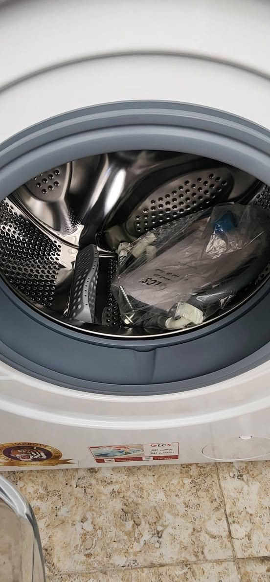 للبيع غير مستخدمة 
بس مفتوحة من الكارتون


**إذا كنت صاحب هذا الإعلان وتريد حذفه لأي سبب، رجاءا أرسل رسالة إلى الدعم الفني**